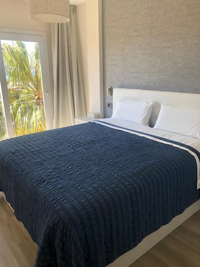 Beautiful Penthouse Apartment On Golden Mile, Near Beach Marbella